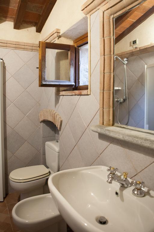Bernardone Hotel Camaiore Room photo